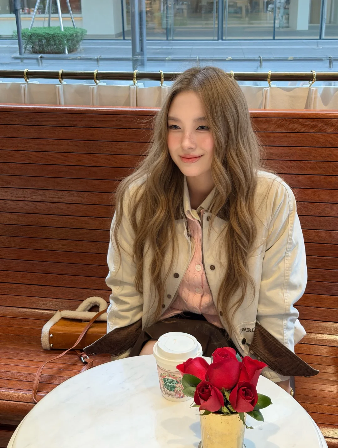 今天是沉醉在微风里的温柔千金