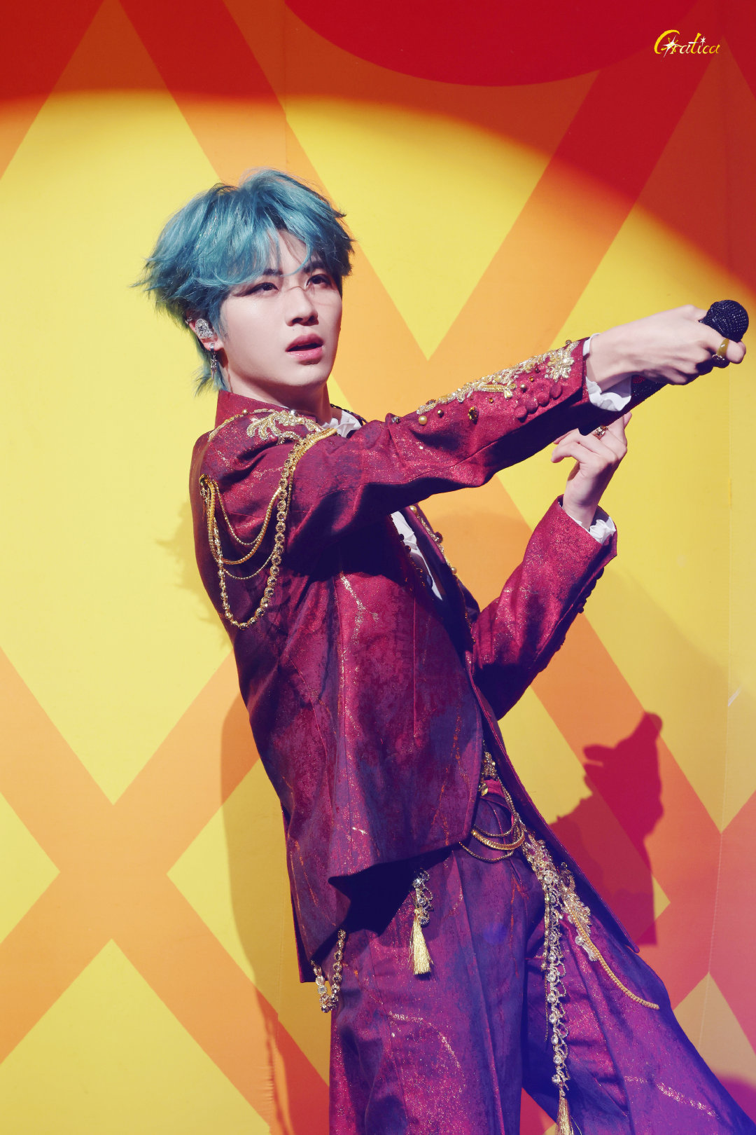 #黄誉博[超话]#  

260926天津📍梦寐·怪诞笔记的预言

LOOK 1
国王登场（待编辑）



⋐⋑#黄誉博2026梦寐巡演新篇章#
⋐⋑#原创歌手黄誉博#
⋐⋑#今日菠报# ​
