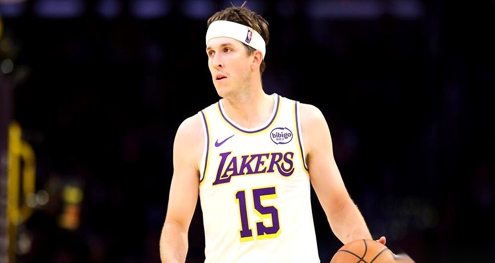 湖人队的奥斯汀·里夫斯，要提前在火箭队的伤口上撒盐了。 大比分3比0。...