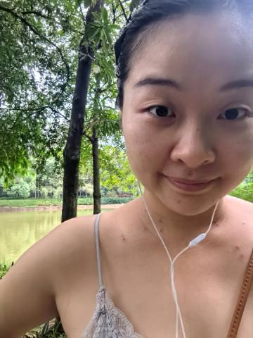 不开心的东西就一点一点点一点点点都不要碰了。虽然还是有时候会忍不住，那...