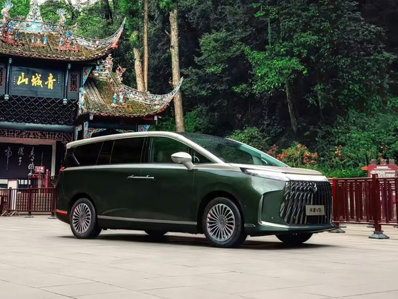 告别里程焦虑！极狐问道V9长途无忧🚙