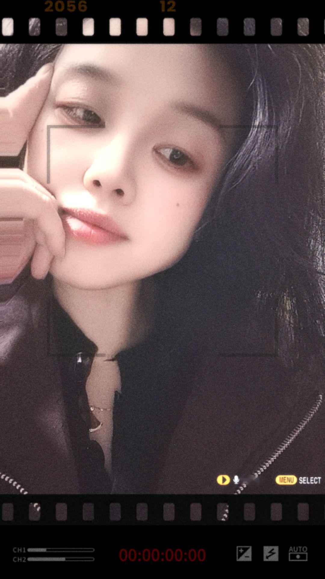 <p>情感共鸣 <!--{img:0}--></p><img src=...