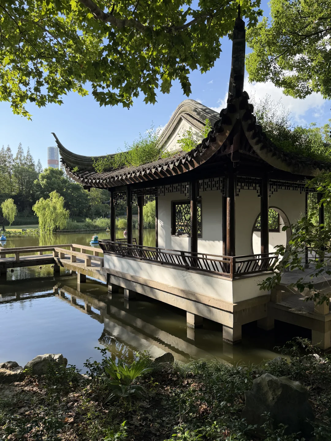 上海宝山的一个公园，很美