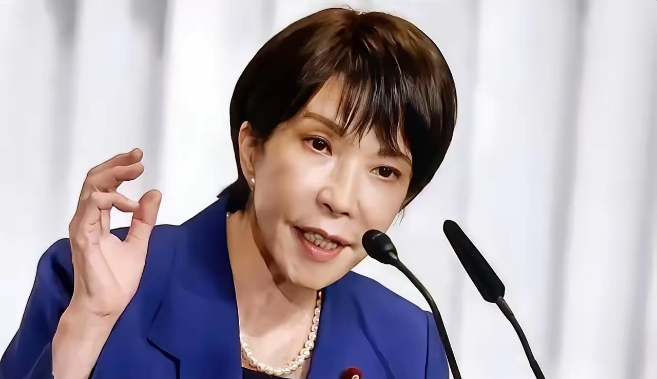 高市早苗要放心了！9月4日，参加第20届亚运会的中国体育代表团在北京成立，共1274人，其中运动员815人。至此，因高市早苗政府单方面大幅提高中国游客签证费用，而致网络上对是否参加名古屋亚运会的网友争议告一段落。

9月4日，中国体育代表团在北京正式成立。1274人的队伍将前往日本参加第20届亚运会