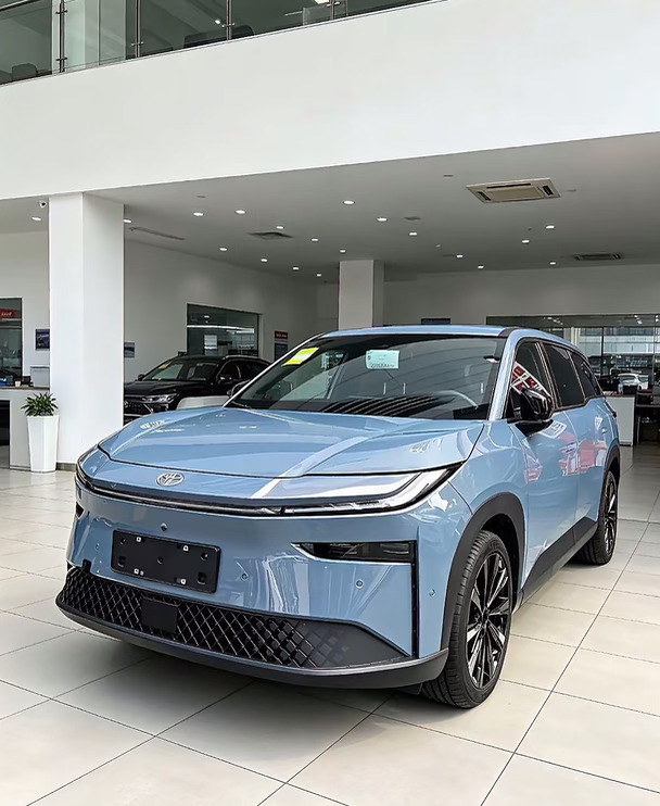 我被这台车硬控了！🚗