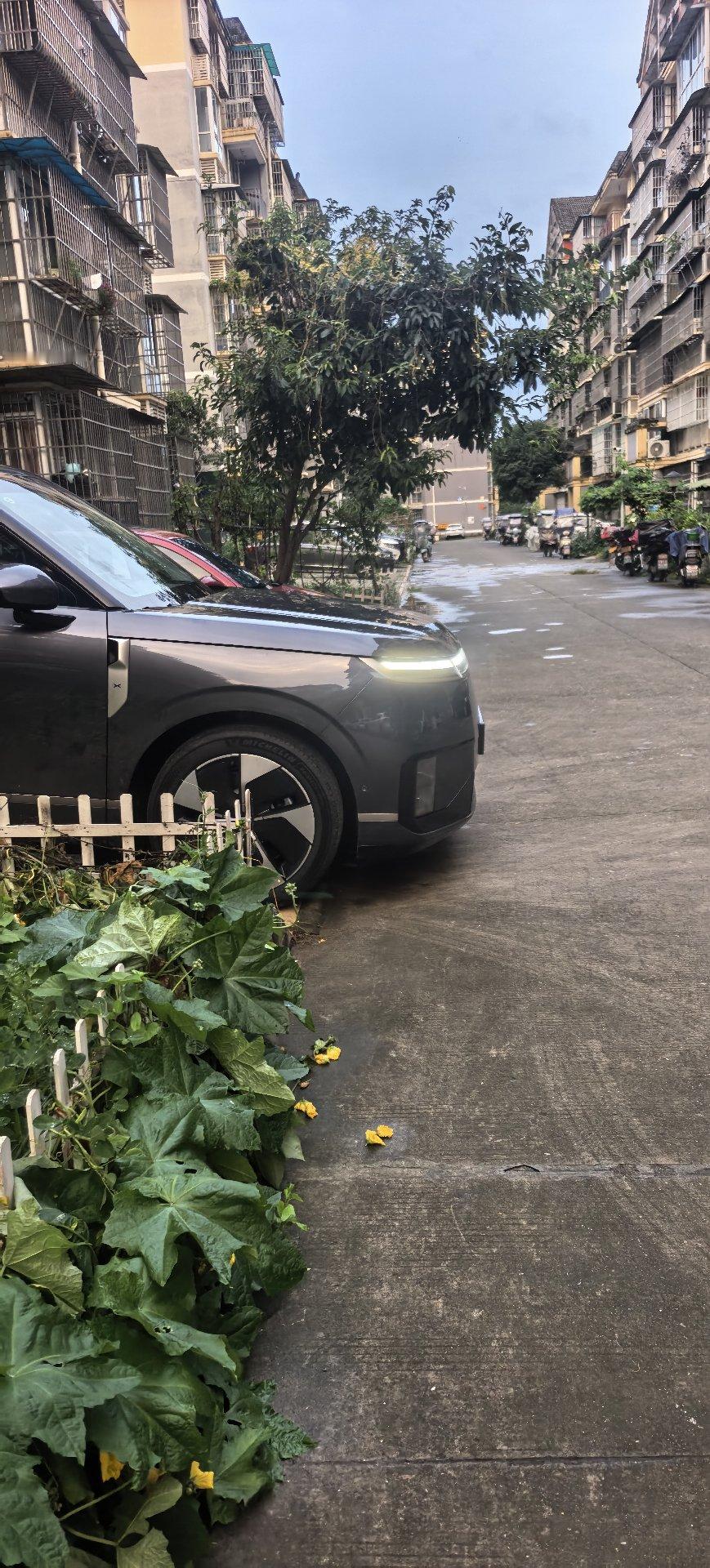 帅气 小鹏汽车