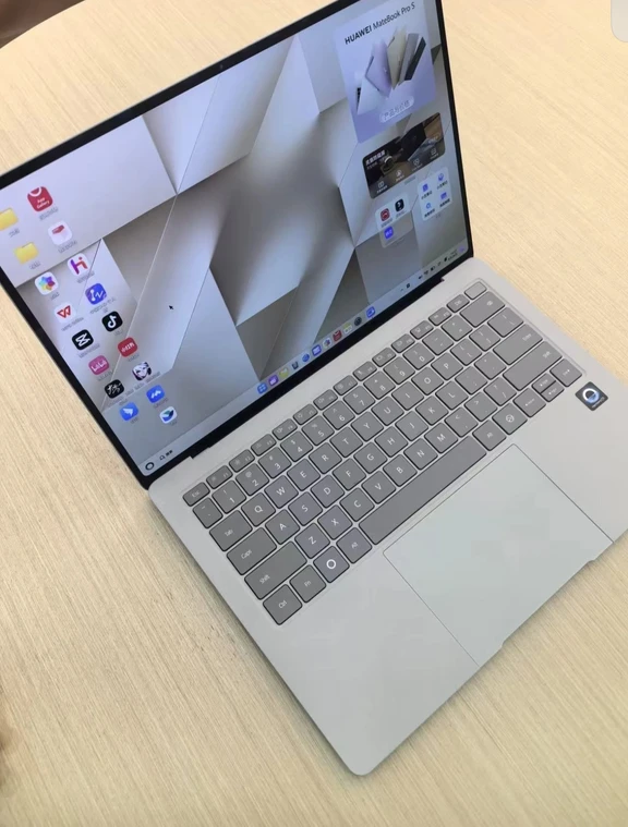 办公本天花板｜华为MateBook Pro S