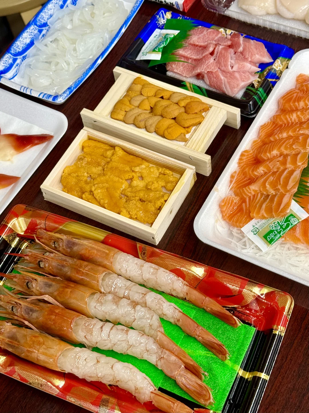 在冲绳刺身自由🔥本地人都来那霸泊港鱼市场