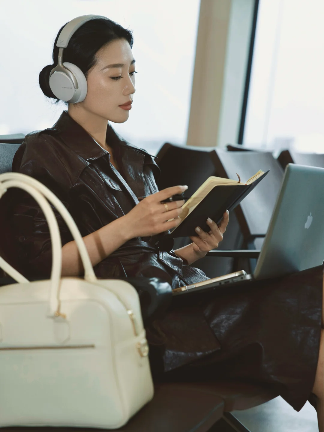 耳畔的世界，是我的专属时区