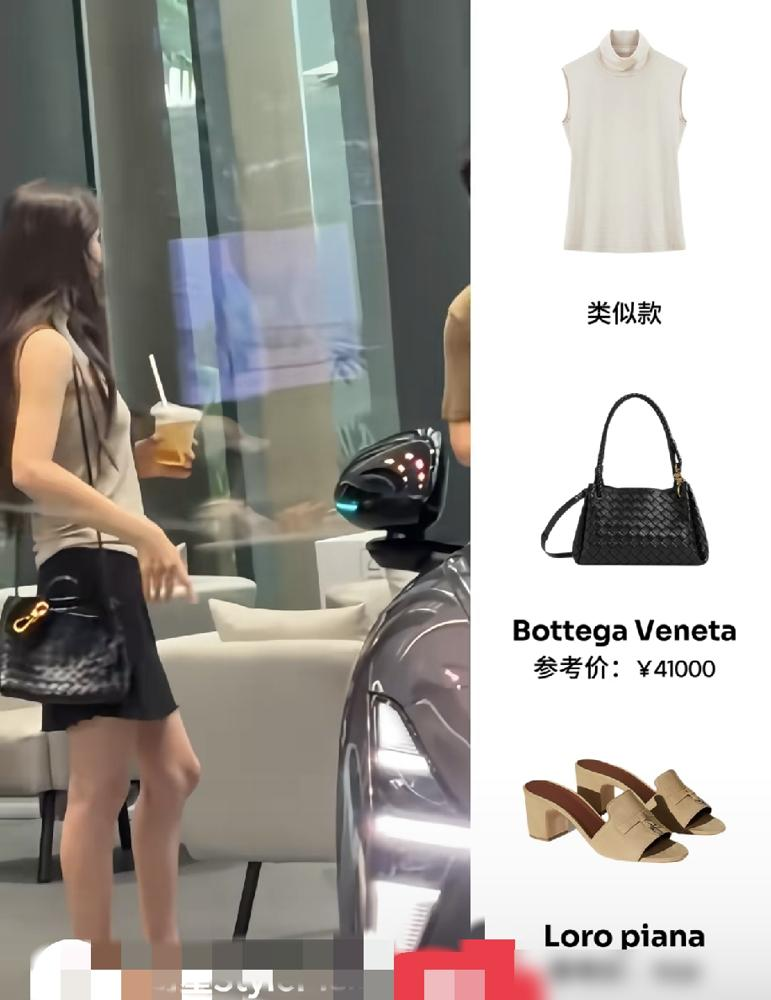 现在女明星结婚，根本不图男方的钱。
曾沛慈婚后AA，房产挂自己名下，事业家庭互不捆绑。
王鸥官宣单身独自养娃，打破婚姻必须前置生育的规矩。
张碧晨未婚共同抚养，靠音乐事业撑得起全部育儿开支。
此前国家统计局数据显示，全国女性平均初婚年龄已经到28.6岁，一线城市直逼31.3岁。
女人这辈子