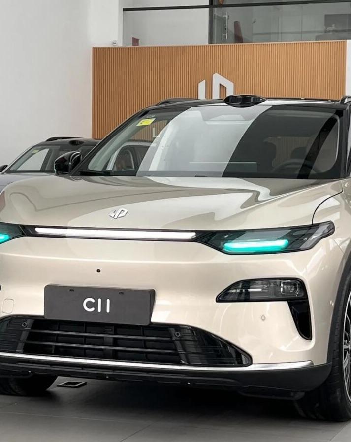 探店零跑C11车型 智能座舱使用感受分享