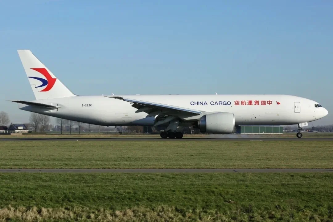 东航物流：大爆发！