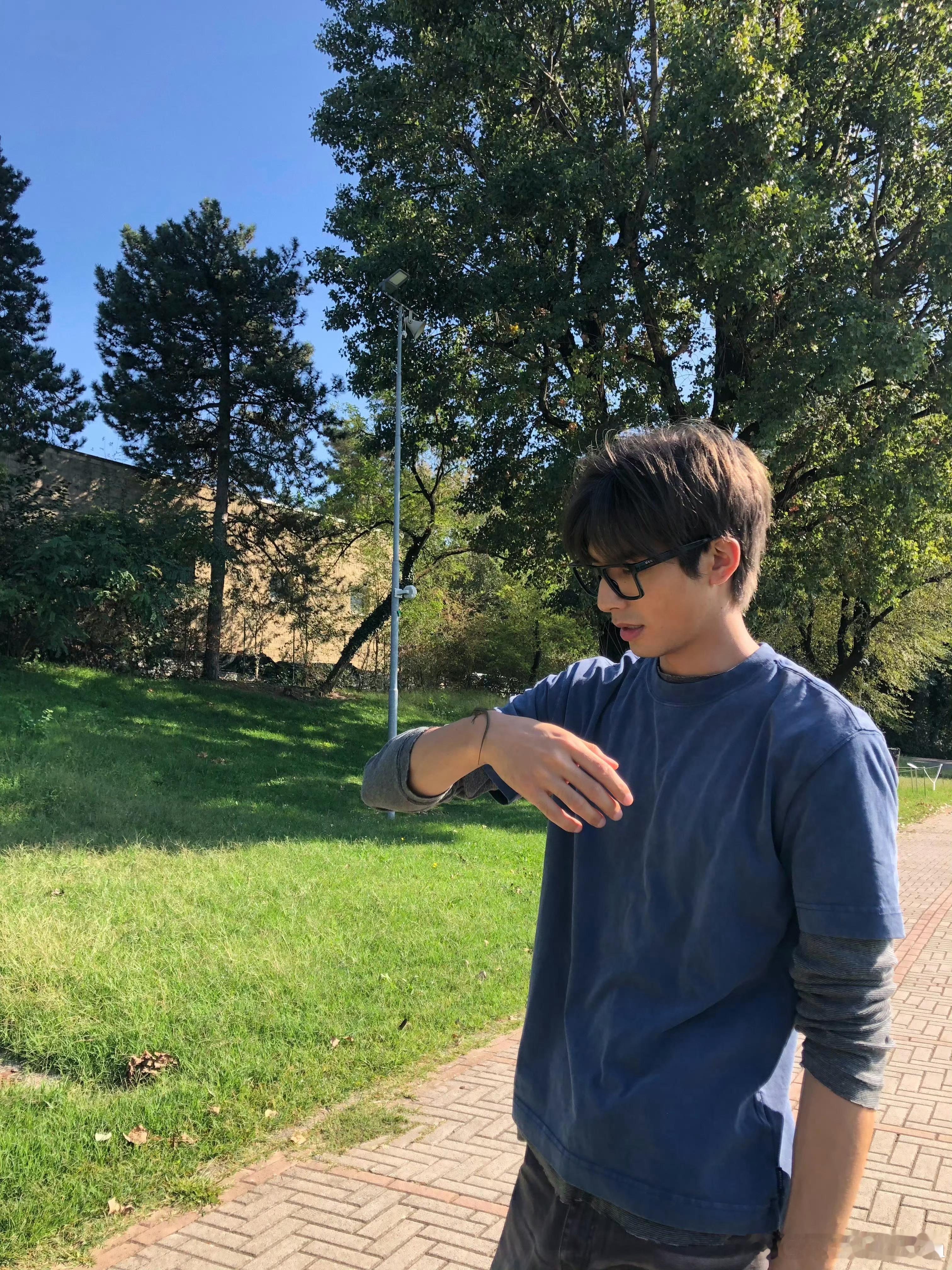 谁家老公这么可爱 简直男大来的#宋威龙[超话]##宋威龙# ​