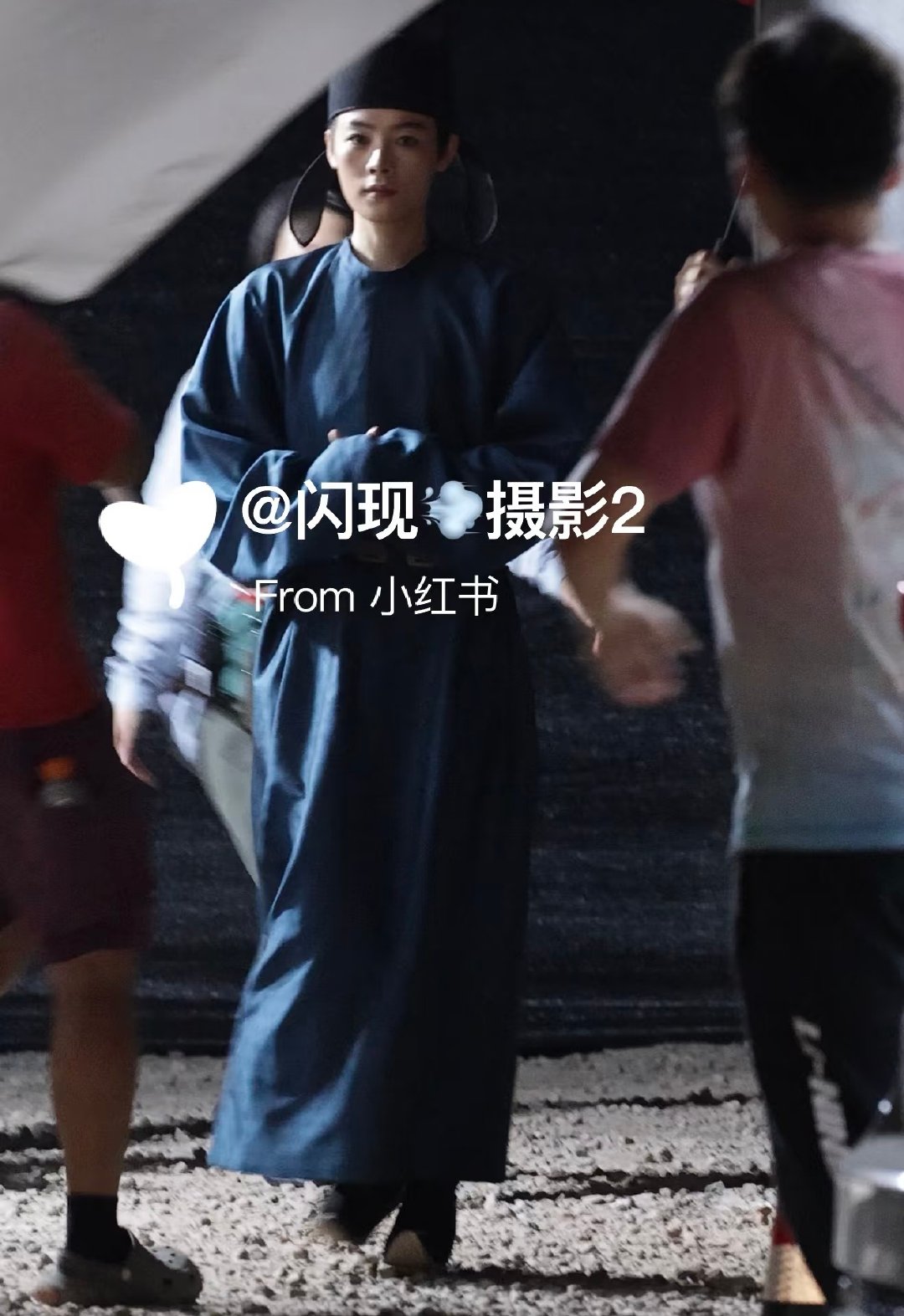迄今为止脸最正的一张，有官威了呢祝大人 ​