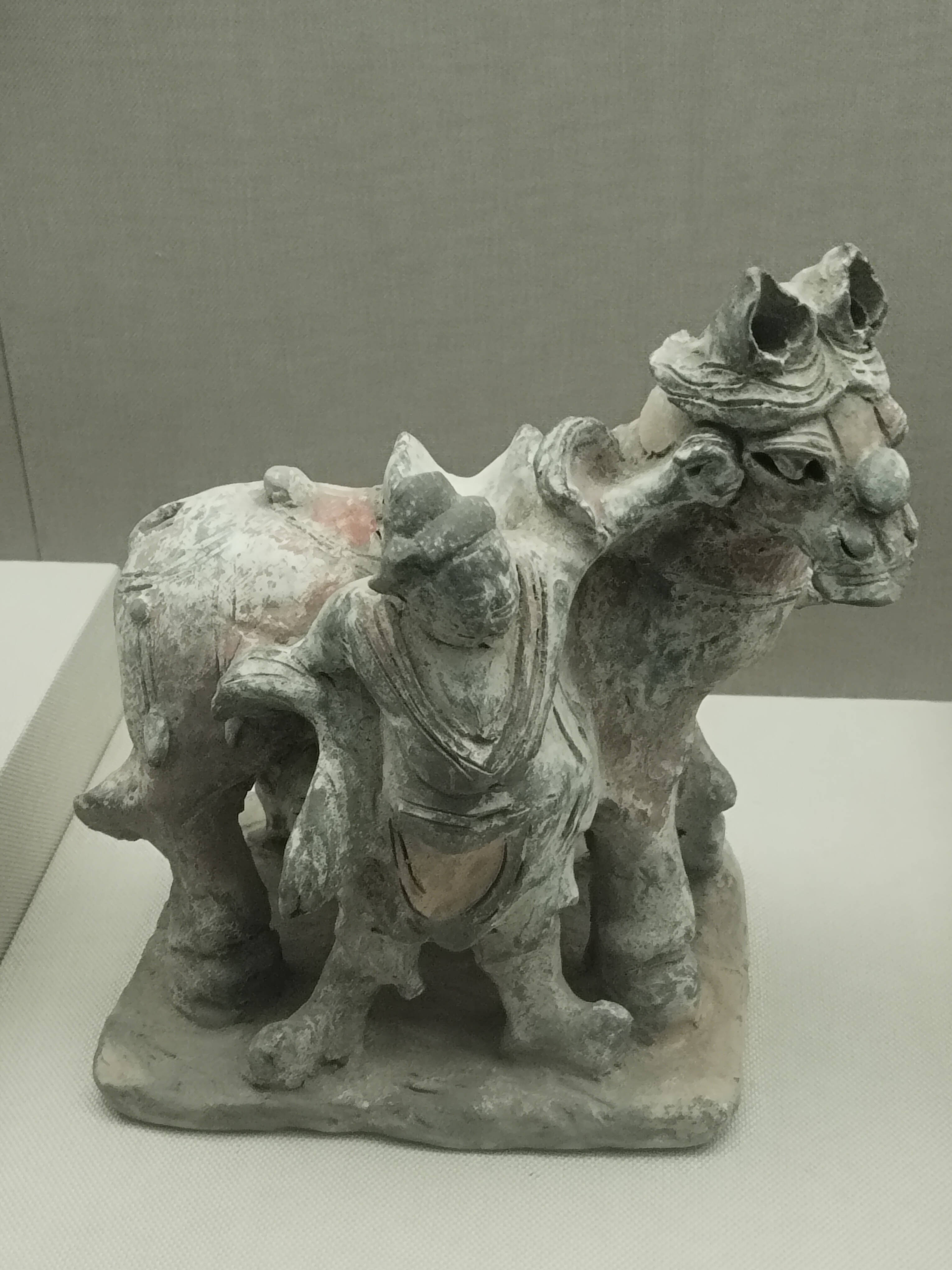 历史上太宗们的执念:

汉太宗刘恒的执念:       不能搞砸了侥幸得来的江山。

唐太宗李世民的执念:      我就是最强的。

宋太宗赵光义的执念:        我比我哥要强得多。

明太宗朱棣的执念:       我是合法继位，不是造反夺的。

清太宗皇太极的执念:       我要中原