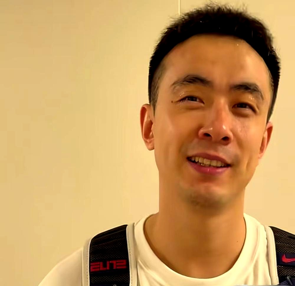 杨鸣赛后罕见失态，不是演的。    辽宁队跟山东队这场球，打得哪是技术...