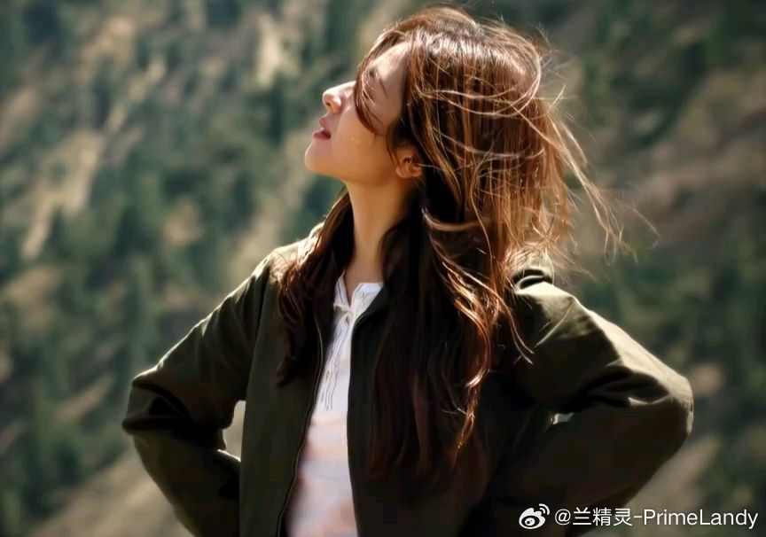#李兰迪[超话]#
兰迪请尽情探险
💧
#李兰迪##迪哒三两声# ​