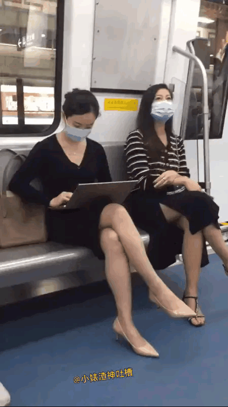 认真工作的女人最美