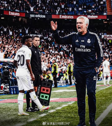 穆里尼奥这次或许真要静默重返皇马了。他褪去了棱角，却未丢底气，外界坦言...