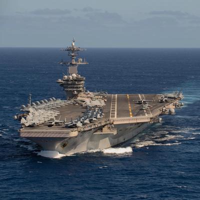 伊朗弹道导弹 “打美国航母” 这件事，从表面看是 “没命中”，但从技术链条上看，远比结果复杂得多，甚至很多关键环节已经暴露出实质能力。

“没命中”三个字，往往会把一场军事行动说得过于简单。

2026年9月5日，美国中央司令部对外公布战况，确认伊朗革命卫队曾向在波斯湾执行巡逻任务的美军舰艇发射弹道