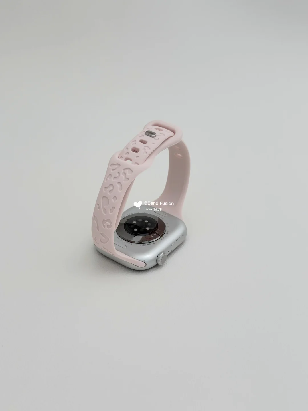新品柔粉小豹迹｜细款iwatch表带真的高级🐆