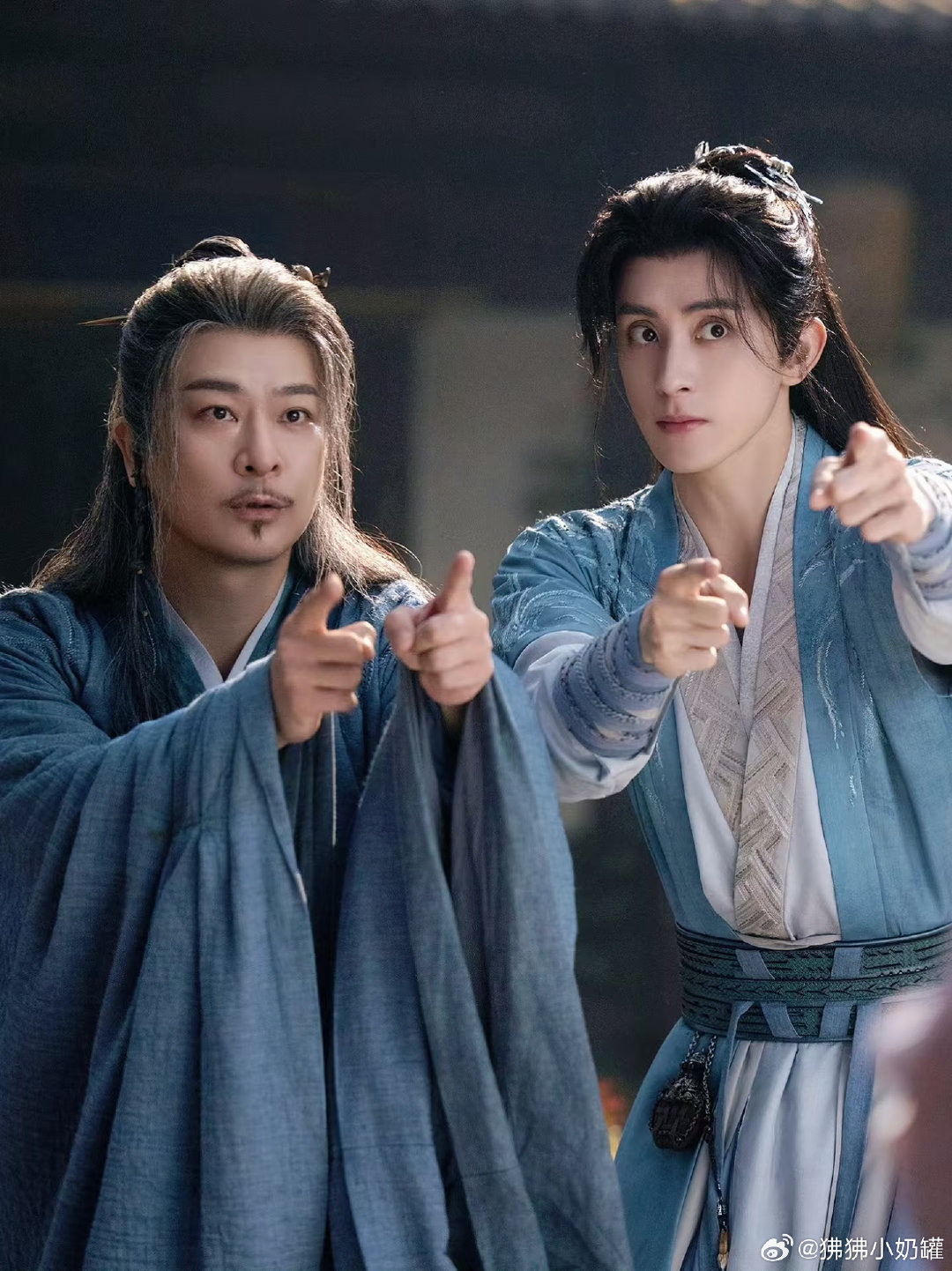 师兄太稳健 更26~30集 4K高清
主演 敖瑞鹏 艾米 大结局 ​