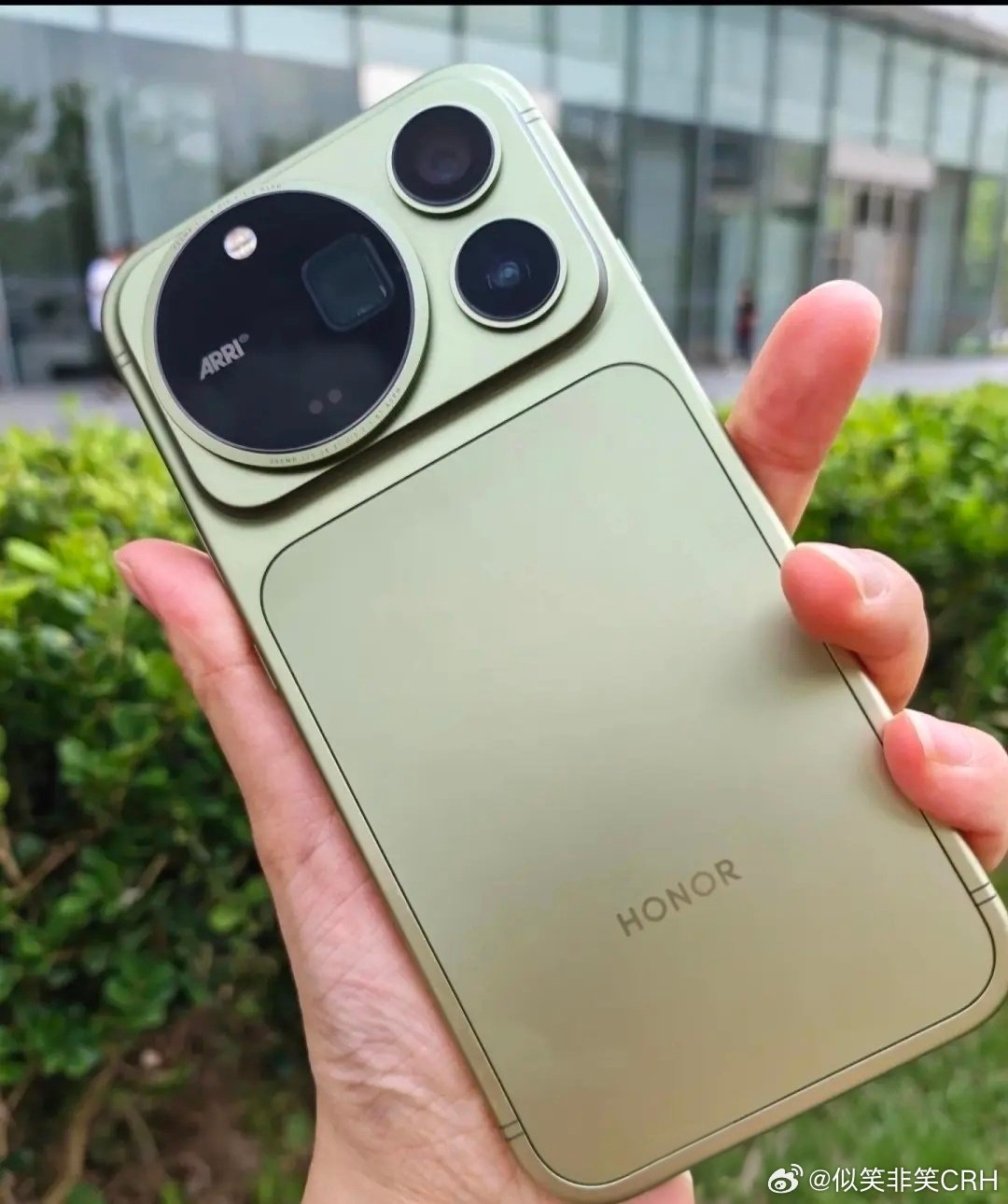 荣耀Magic9pro Max 绝对是今年最强旗舰#荣耀magic9# ​