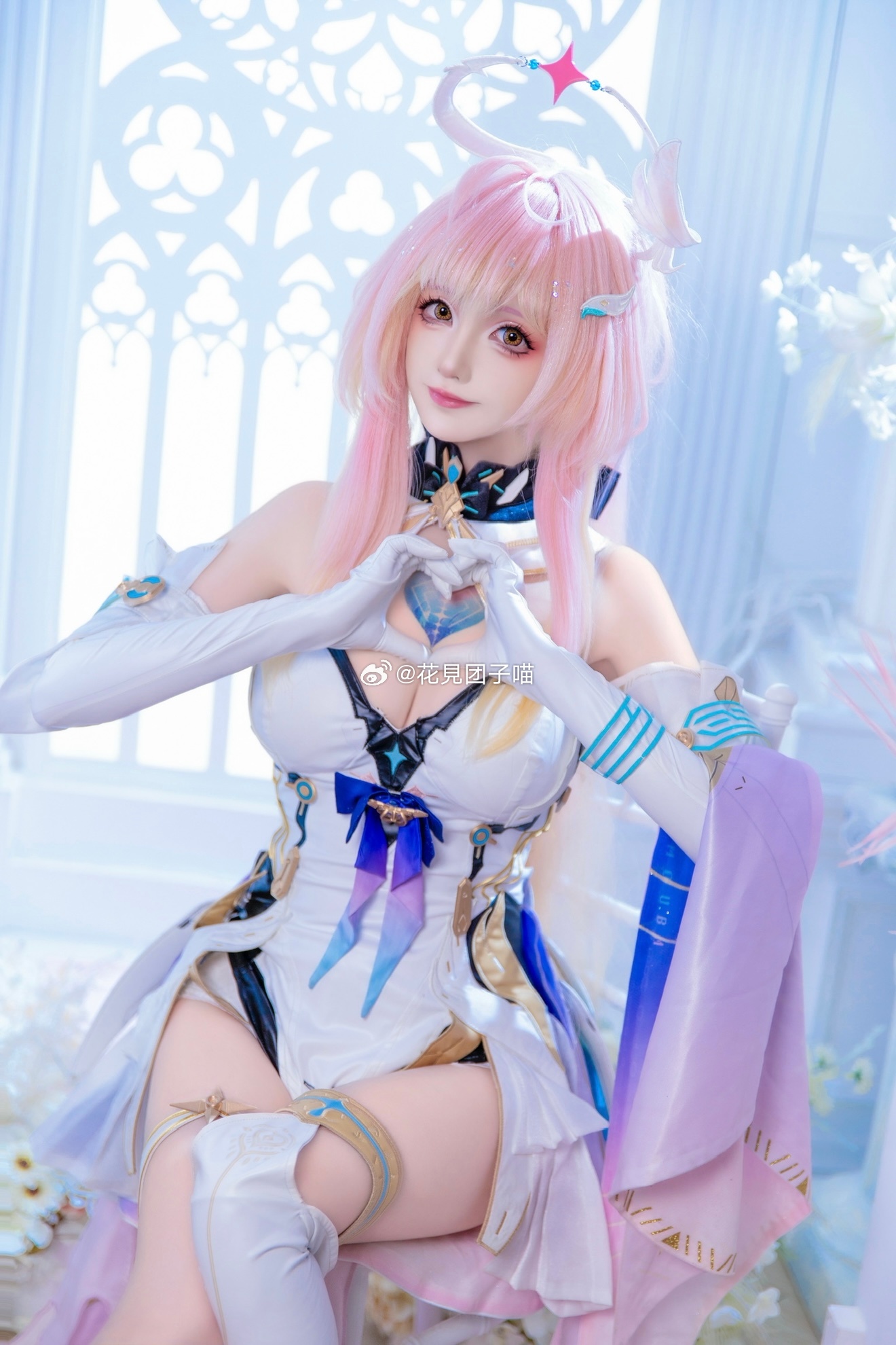 “爱弥斯爱你哟～”             ♡帮忙赞+关哦～ 各位的支...