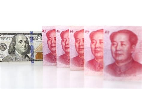 不愿意去美元化，沙特退出中国主导支付系统，其实对人民币是件好事？沙特退出了中国主导的跨境数字货币平台mBridge，不少人第一反应是天塌了：完了，人民币国际化少了个大金主，中东土豪不陪咱们玩了？转头西方媒体也跟着起哄，大肆炒作“去美元化遇挫”。这就奇了，沙特真是在跟人民币切割？还是说，这退群动作本身