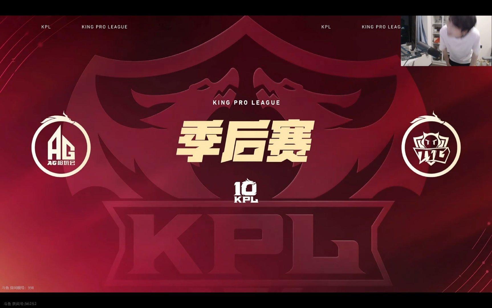 你们都在看巅峰对决，而我选择看gemini做几十个深蹲 ​