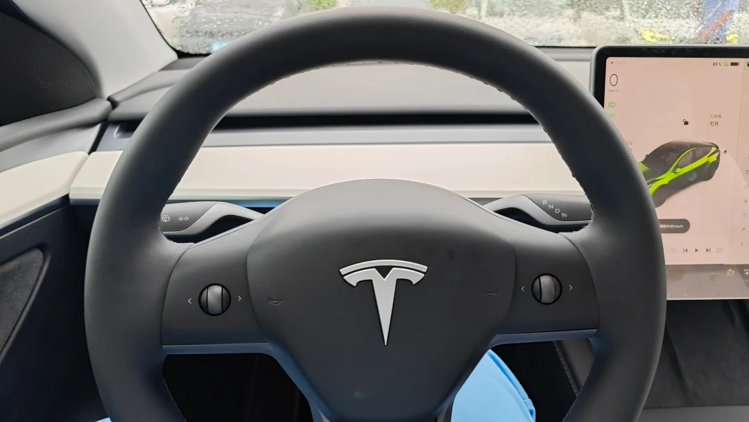 突发，特斯拉大降价，下调3.5到4.5万