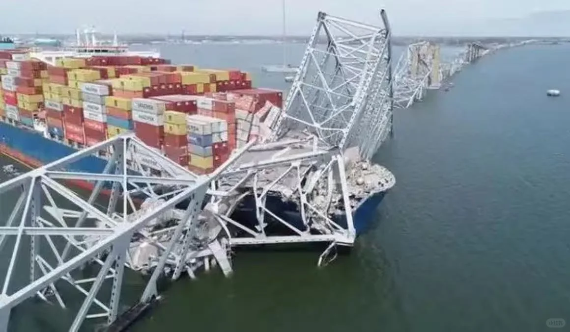 电线标签放置不当，美国货轮停电撞毁大桥