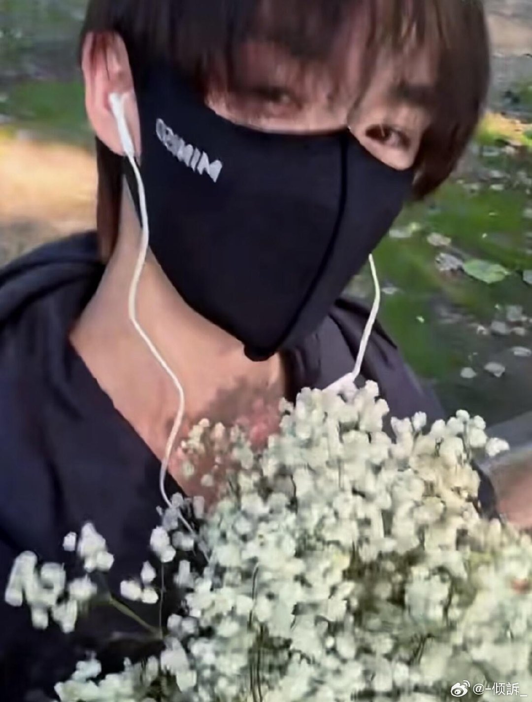 #丁程鑫[超话]##丁程鑫 ace门面主舞##丁程鑫唯一小福鑫##丁程鑫 唯一主舞# 

见你一面，感觉我的整个青春都被治愈了

​