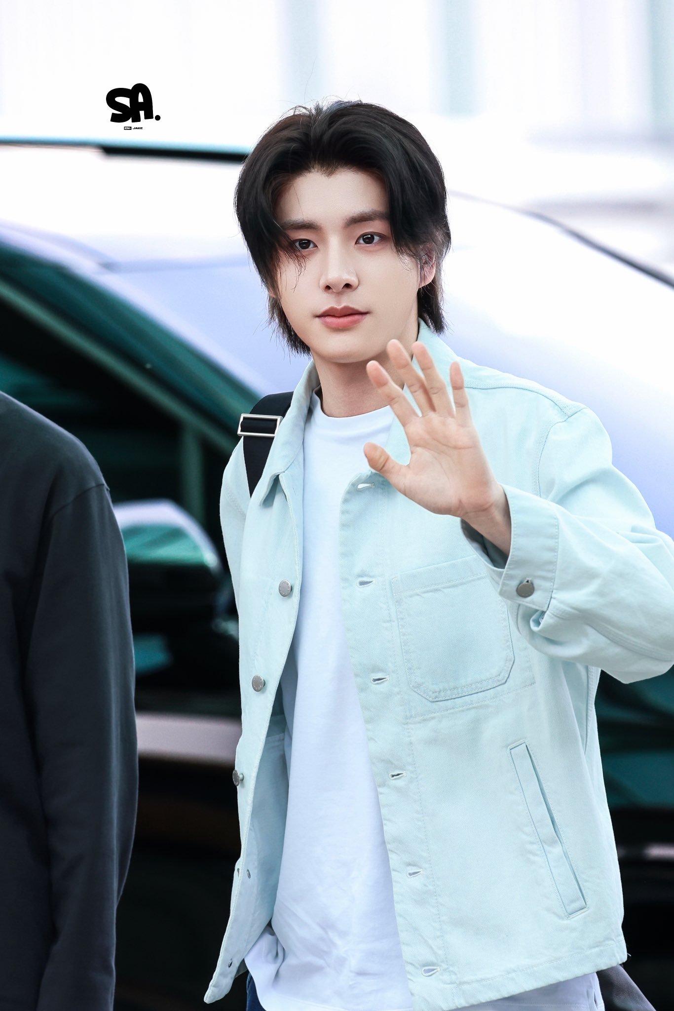 发尾这样真是小狼了  ©sss_sa1115 ​​​