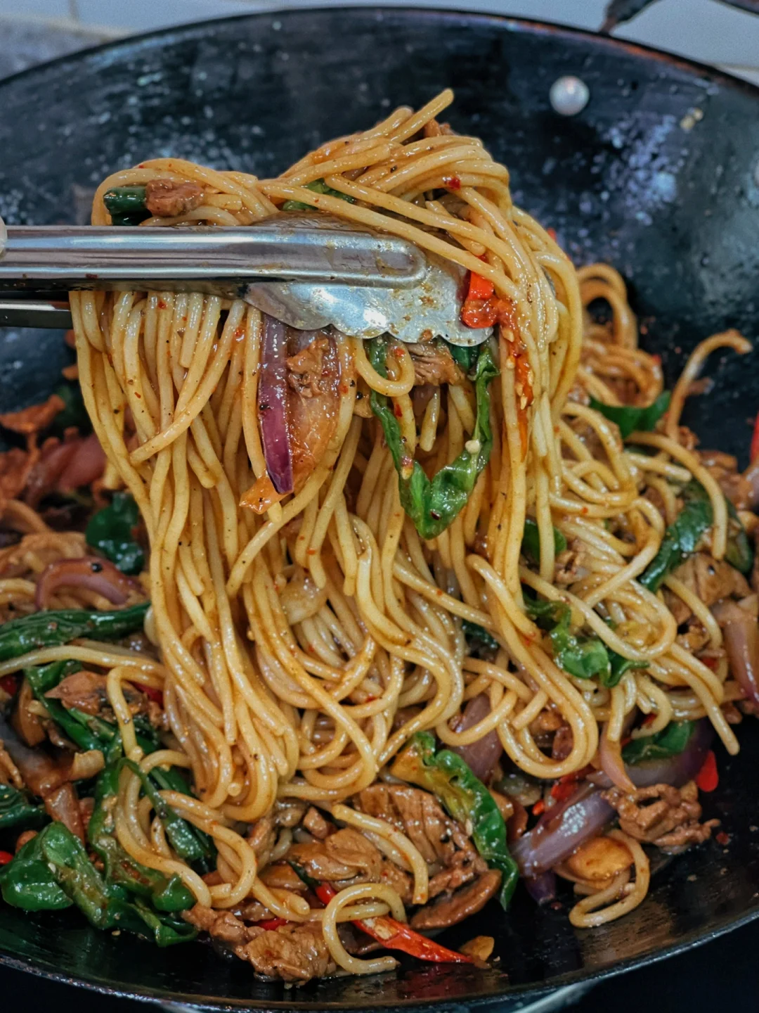 青椒牛柳意面隔一段时间就会想吃附做法