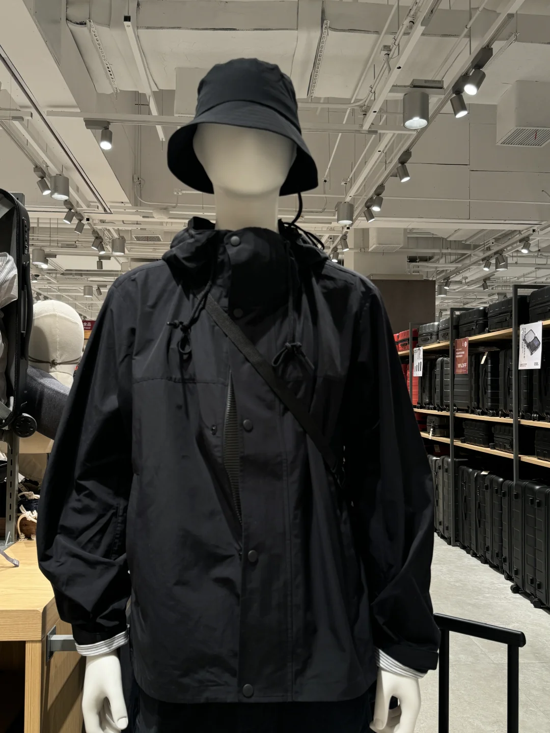 🛍️又来逛muji了 | 感觉muji户外穿搭比鸟更适合都市！关键买得起