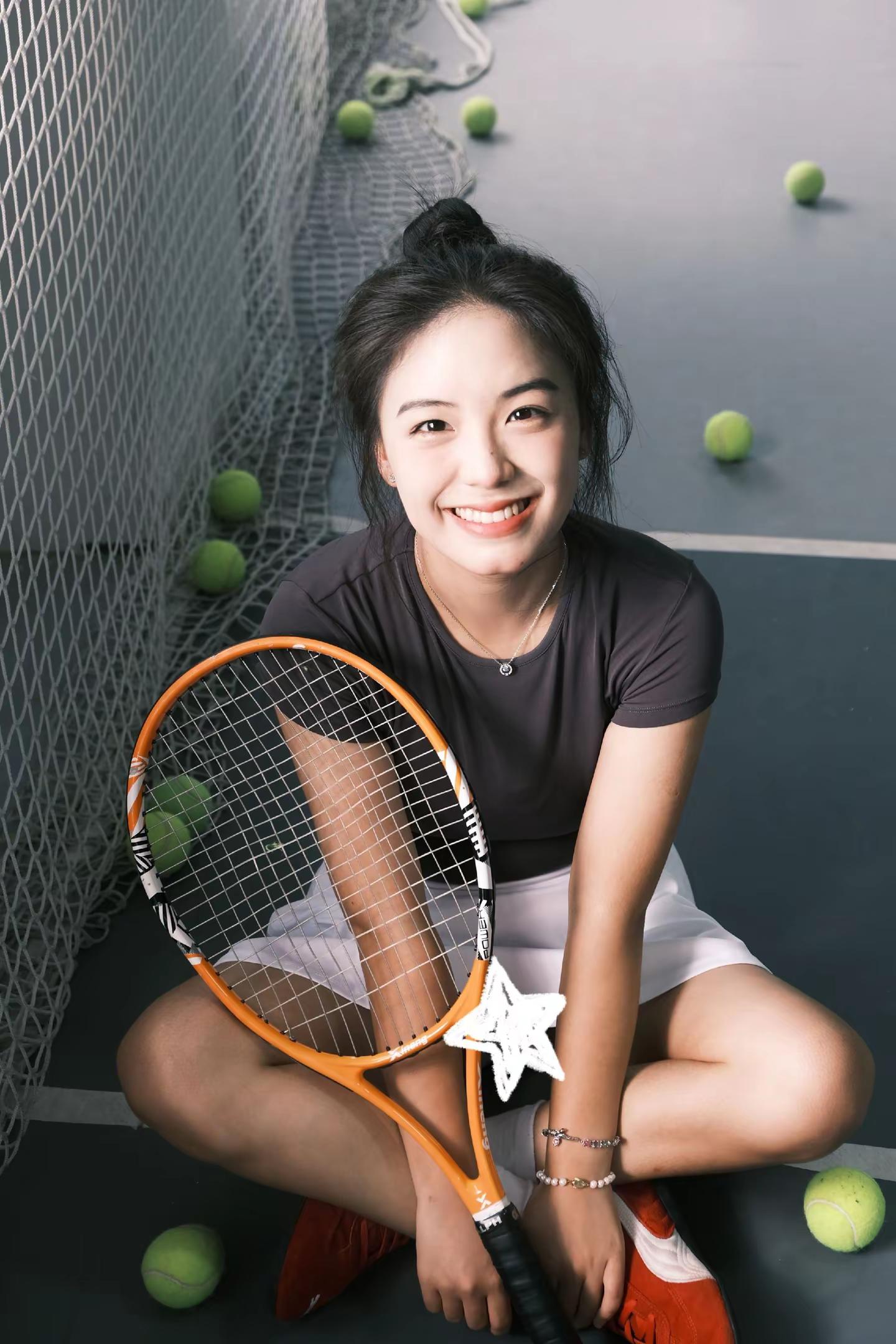 糟糕！我不是网球天才吗！🎾