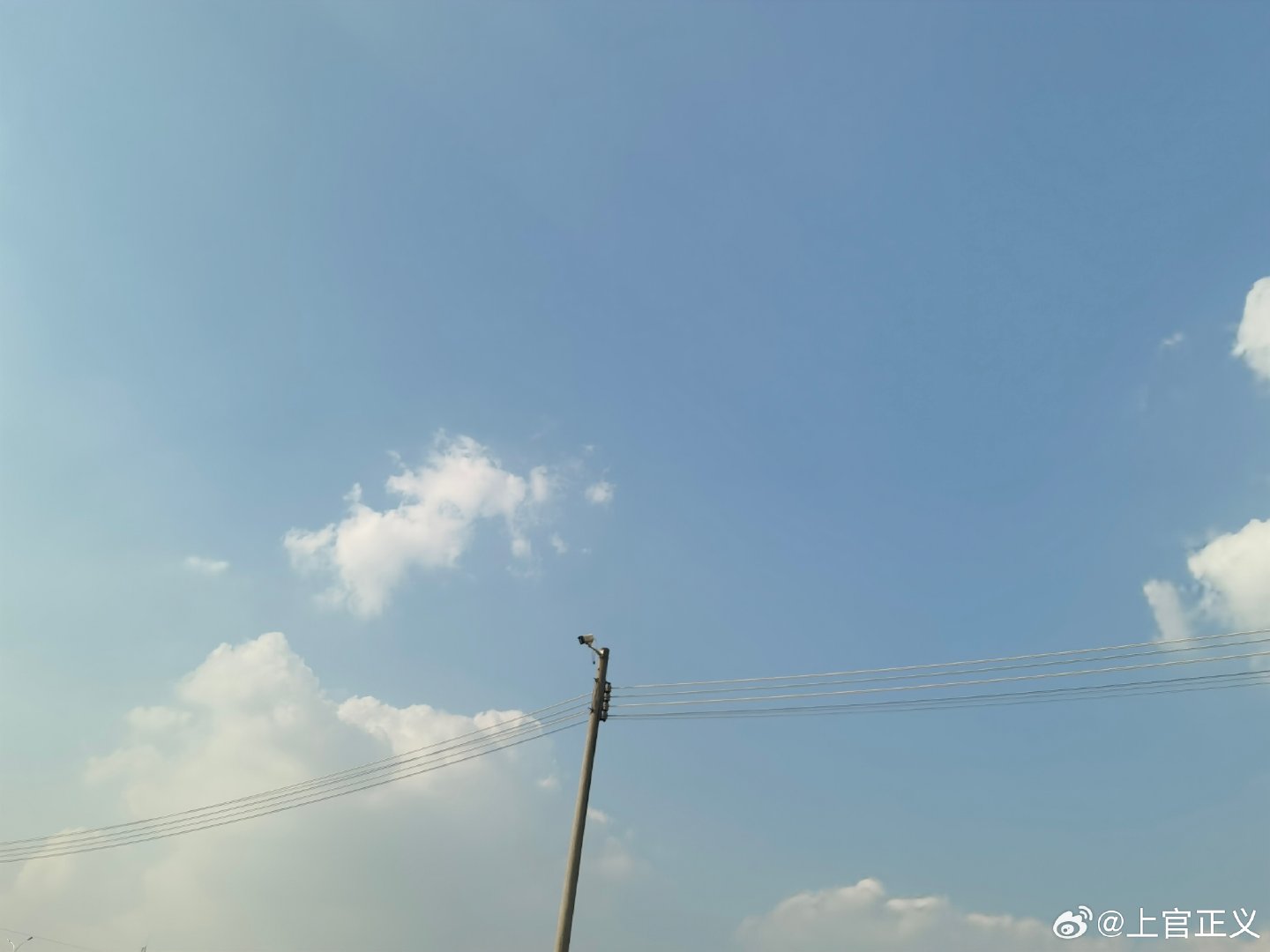 线索:广州白云区人和镇流溪河边一院子内，有代孕机构地下手术室实验室；目前已向当地有关部门进行了举报，请求核查，叔叔们转了几圈进不去门，希望广州方面费心核实…… ​