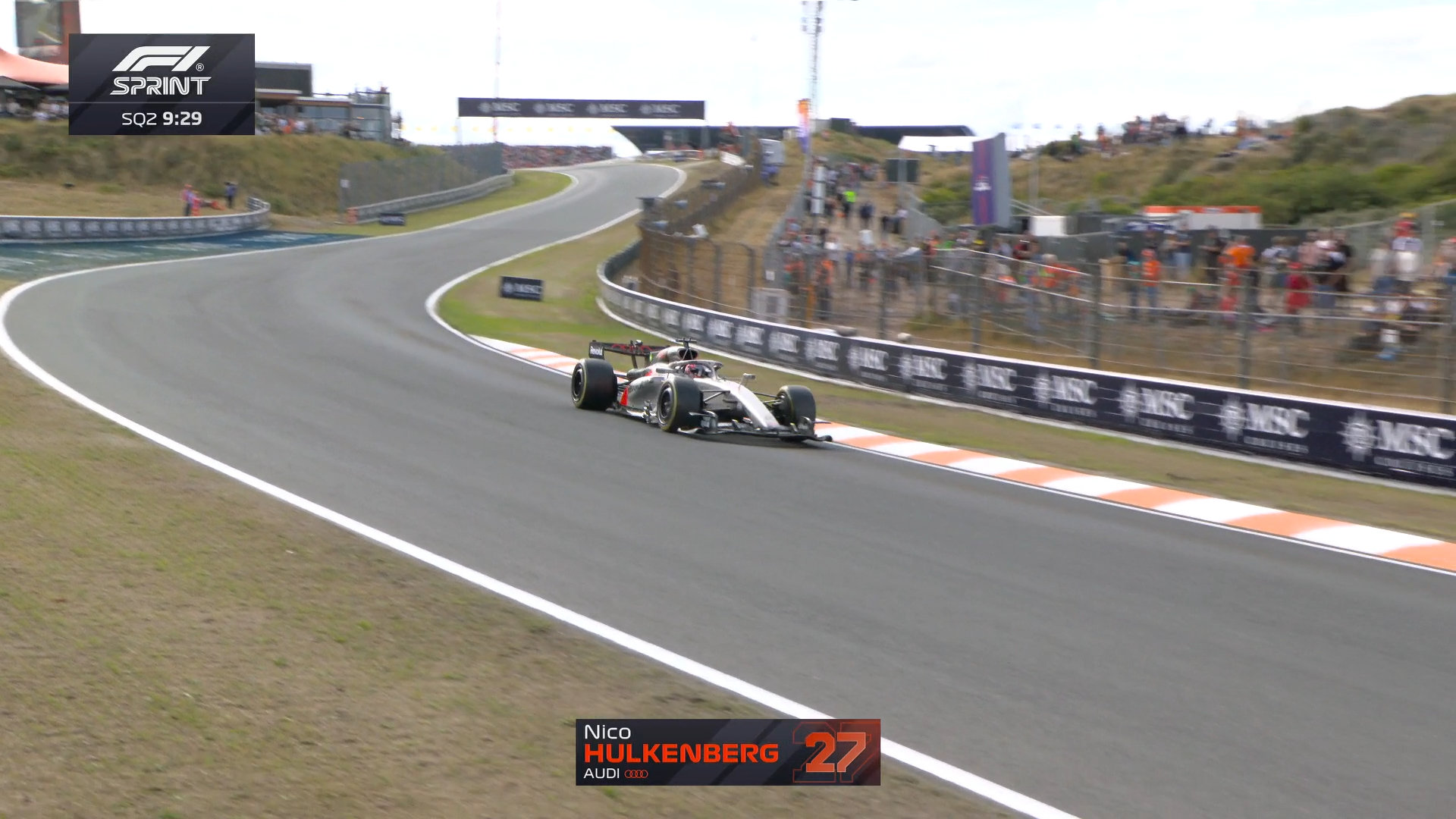 SQ2起表！霍肯伯格率先驶入赛道

#F1[超话]##2026F1荷兰大奖赛# ​