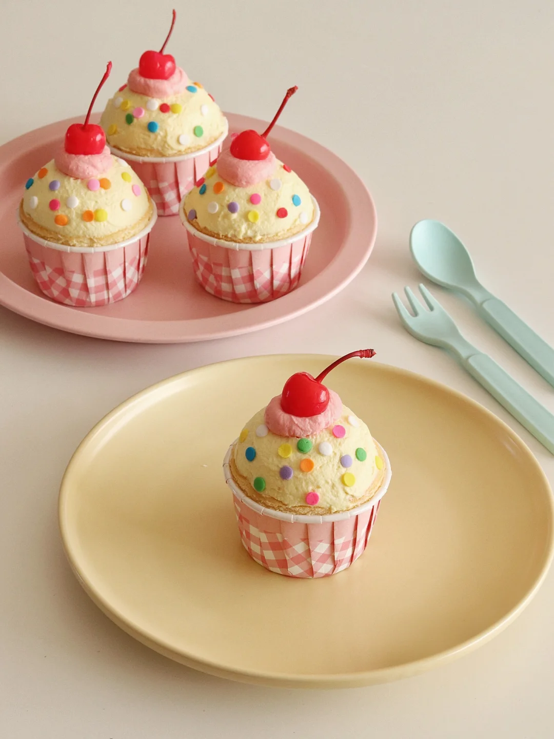 🍒ins风可可爱爱的纸杯蛋糕｜高颜值下午茶