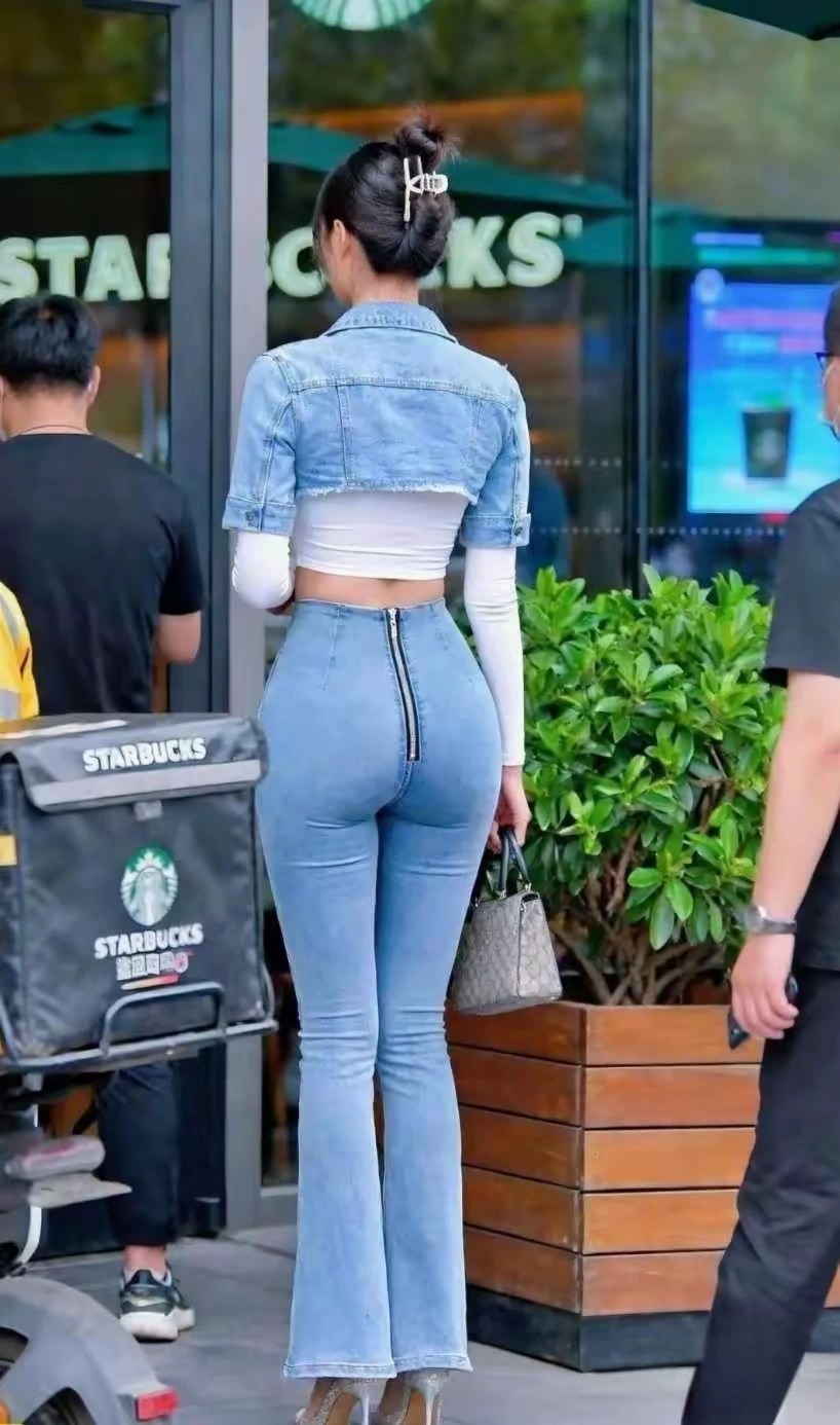 有这套衣服的链接发给我。#我的身材我做主