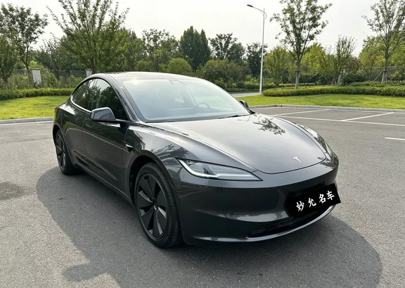 24年特斯拉Model 3 焕新版 全款:14.1🌈🌈🌈