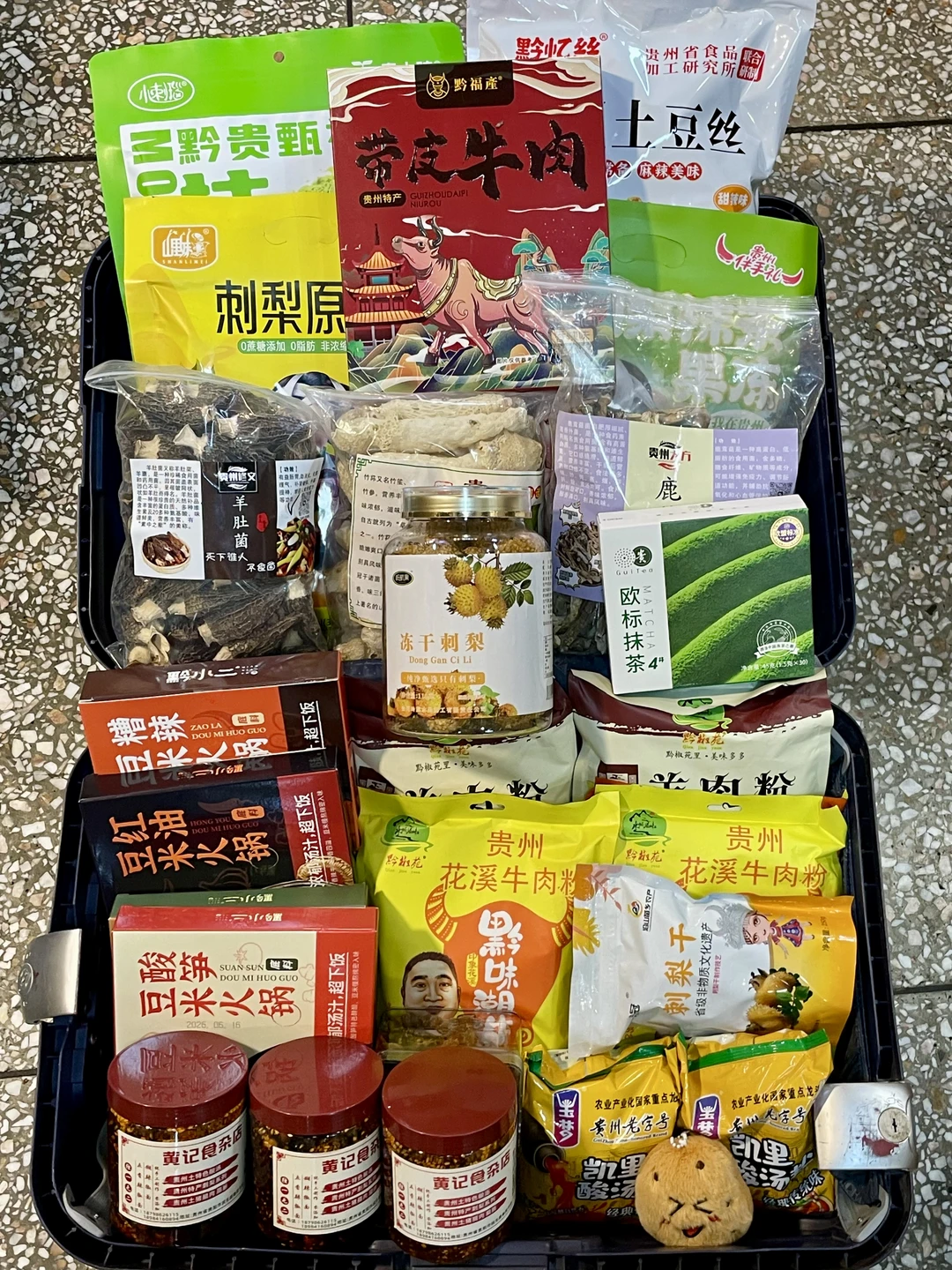 人生建议！在贵阳逛菜市场一定要带行李箱！！！