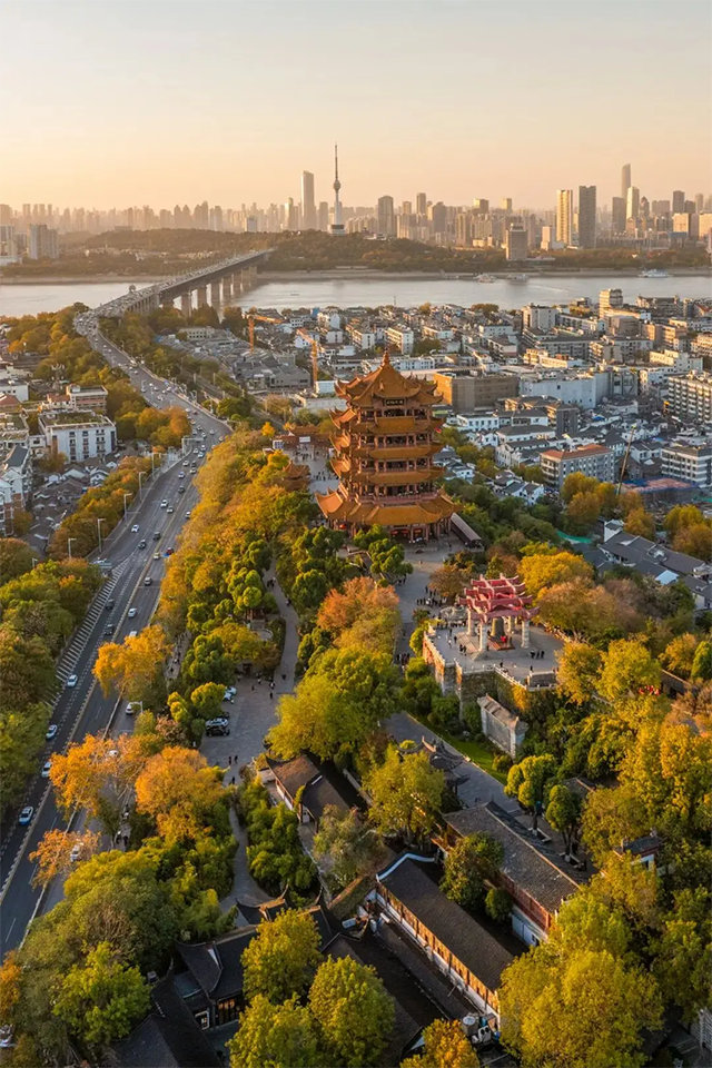近日，《武汉历史文化名城保护规划（2026—2035年）》正式获批，《...