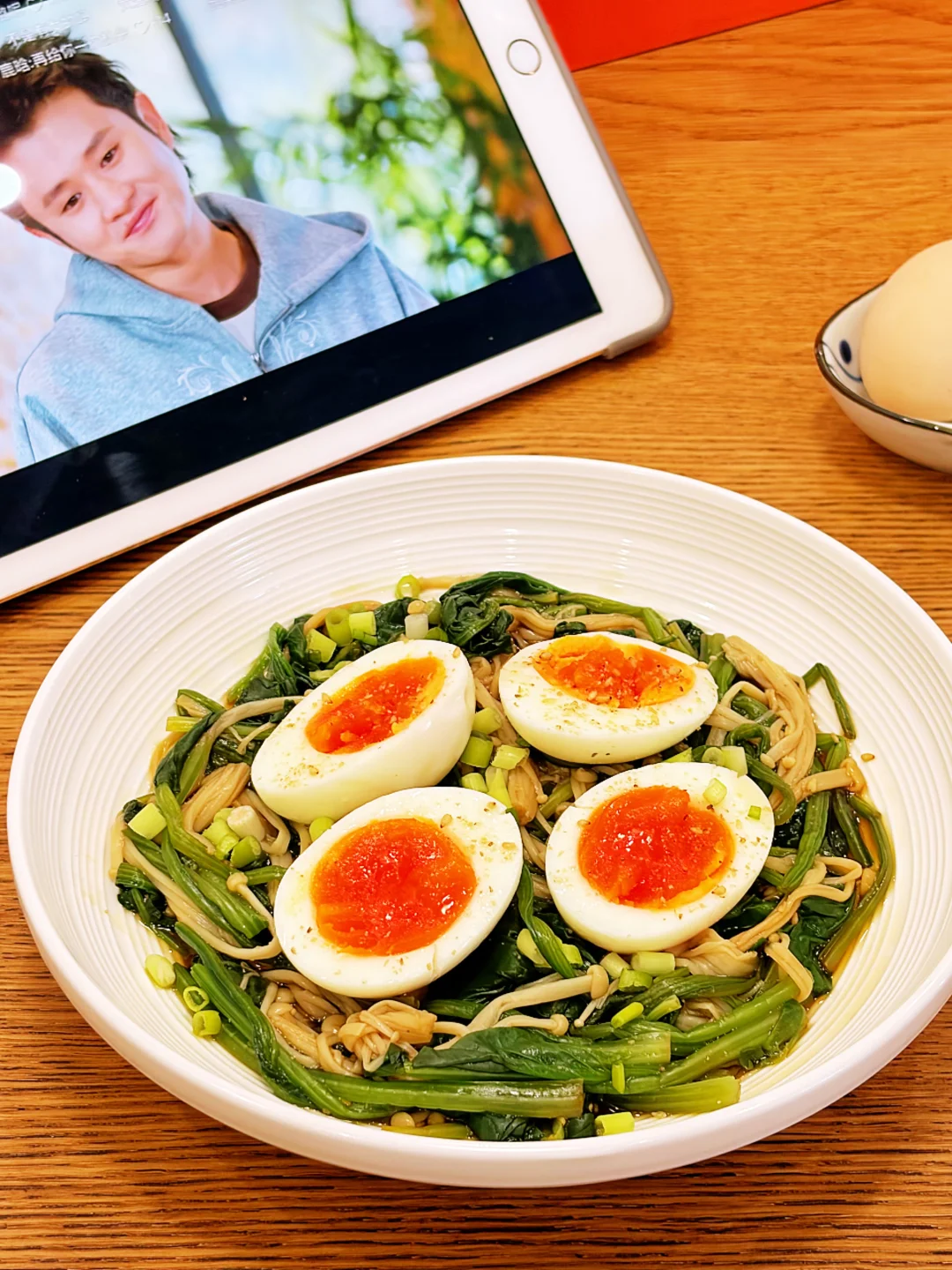 溏心蛋凉拌菜，低脂低卡，好吃没负担