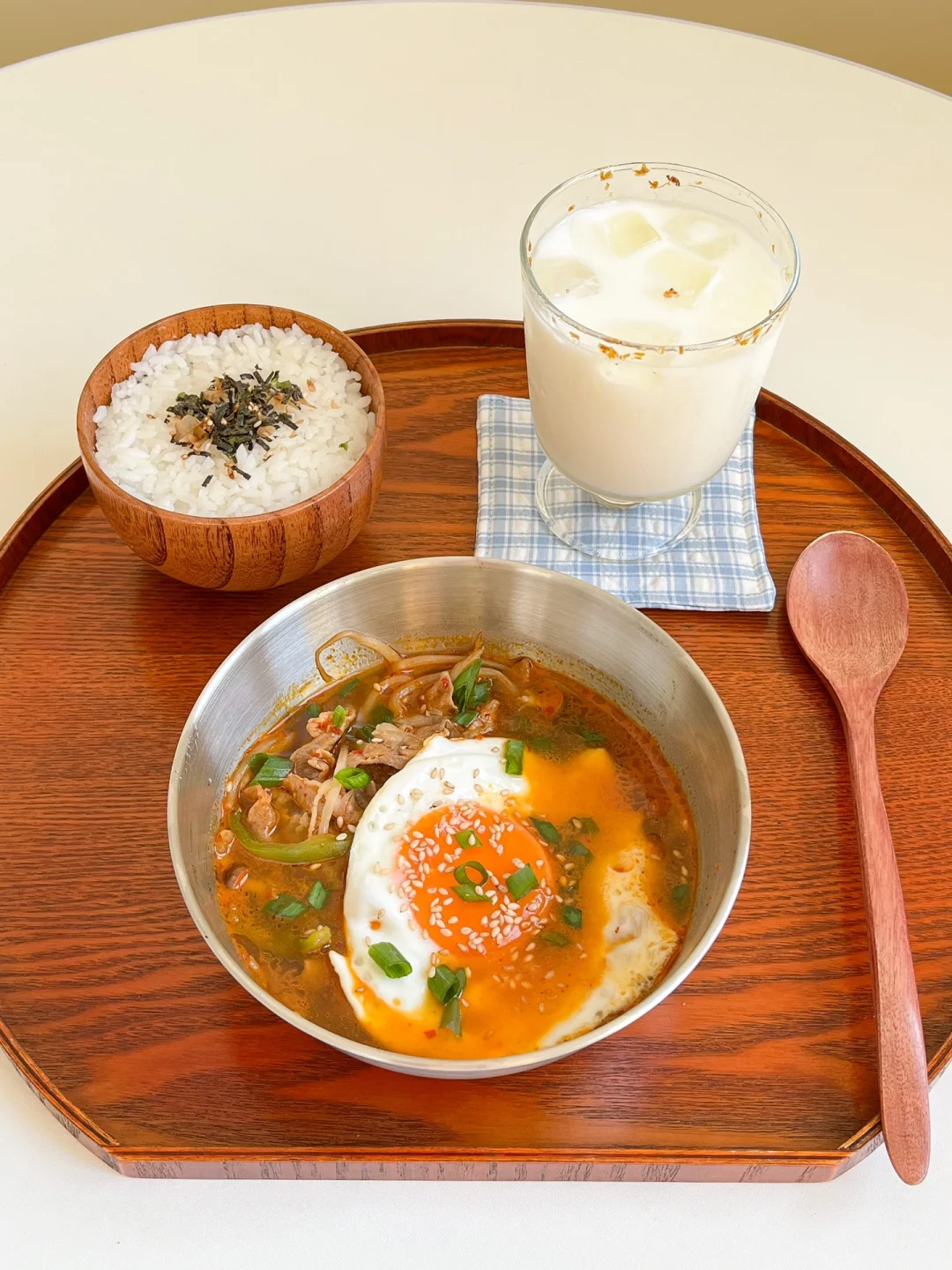 健康饮食｜好喝到停不来的低卡猪肉豆芽辣汤