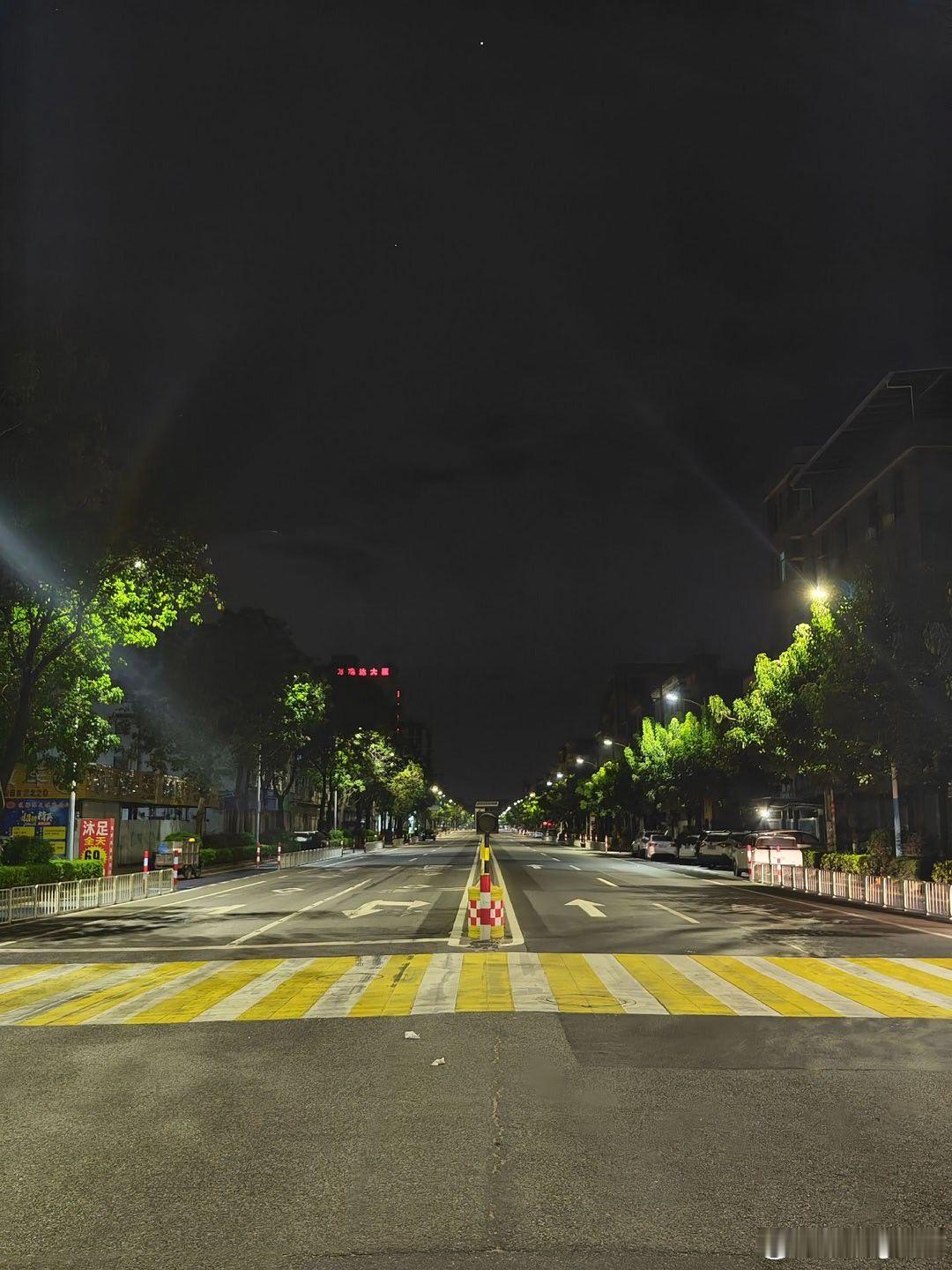 给大家科普一个真相  年轻，真的不是熬夜的资本 身体自我修复的红利，只...