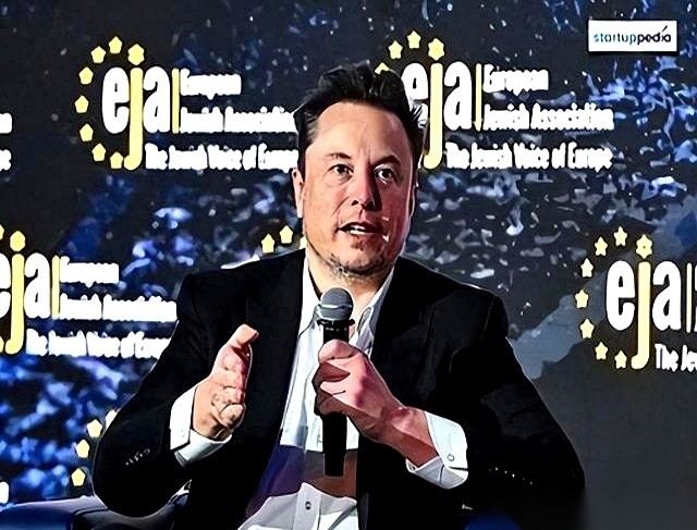 马斯克准备造几百亿台Optimus人形机器人去拧螺丝做手术，单台价格计划压到2万美元以内。
他的承诺是只要机器接管所有的工作，人类就能彻底结束痛苦，直接拥抱无限财富过上贵族般的日子。
xAI用几十天搭起的几十万张顶级显卡的Colossus算力集群已经落地，普通人手里那每月三千块的低保底薪到现在还没个