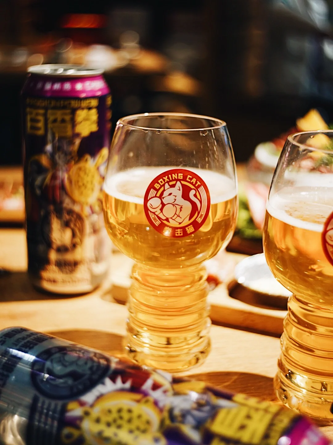 生活除了诗和远方🌔还有啤酒和烤肉🍺