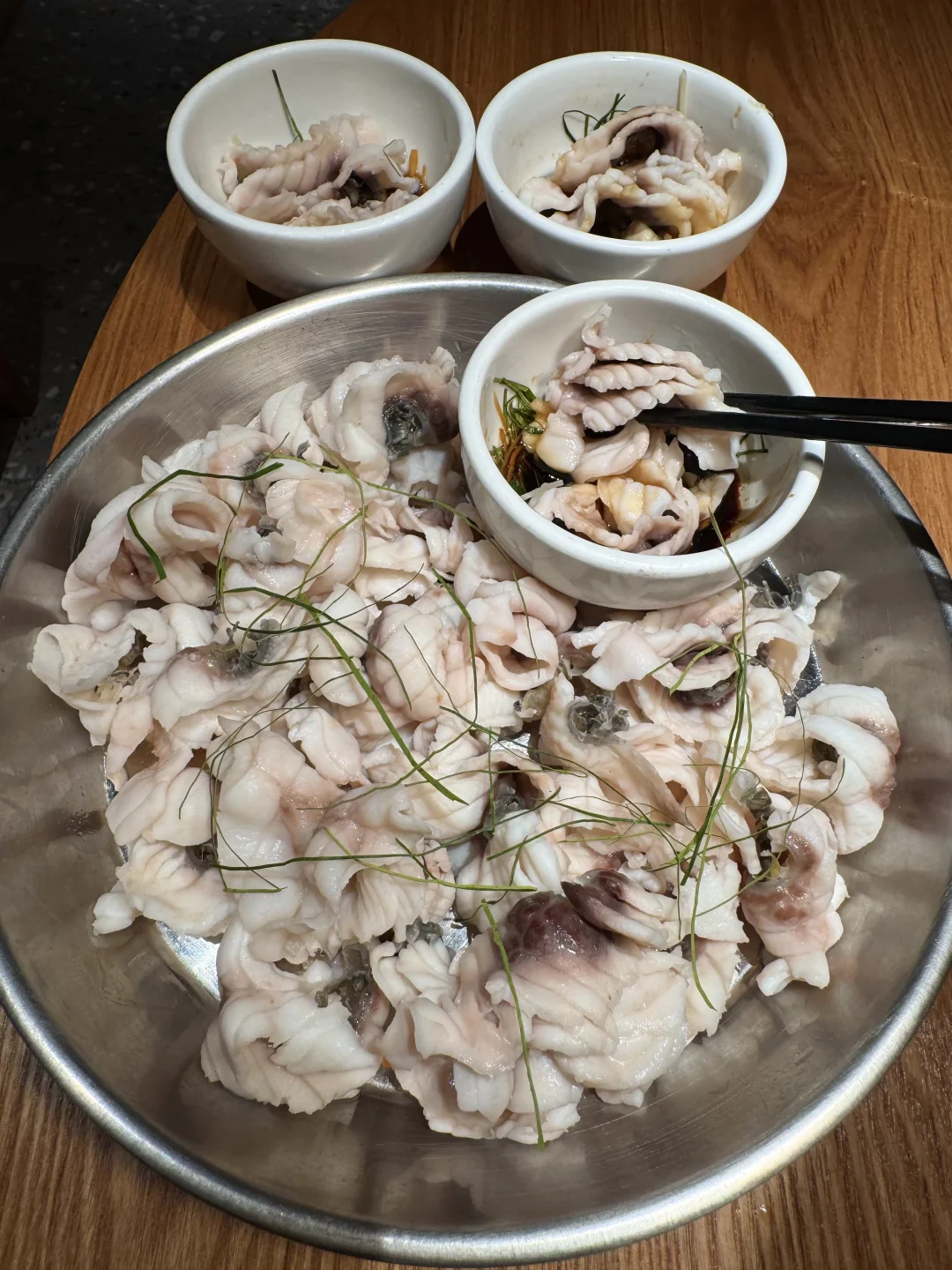 广州体育西最好吃的老嘢饭！！（千层脆肉鲩！！